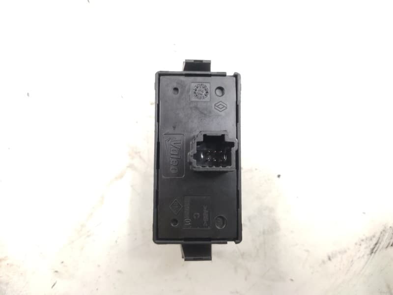 Warning 252905668r  - Dacia Sandero Ambiance 6