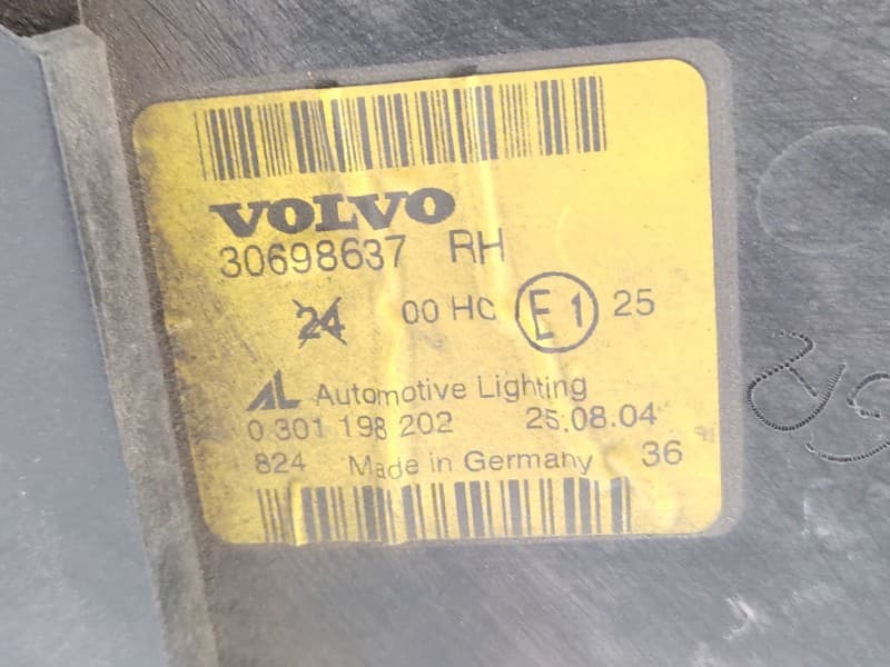 Faro Derecho 30698637  - Volvo S40 Ii (544) 1.8 4