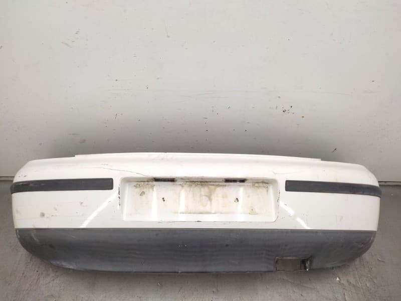 Paragolpes Trasero 1m6807417bd  - Seat Leon (1m1)