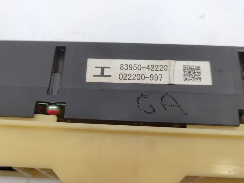 Warning 8395042220  - Toyota Rav 4 4