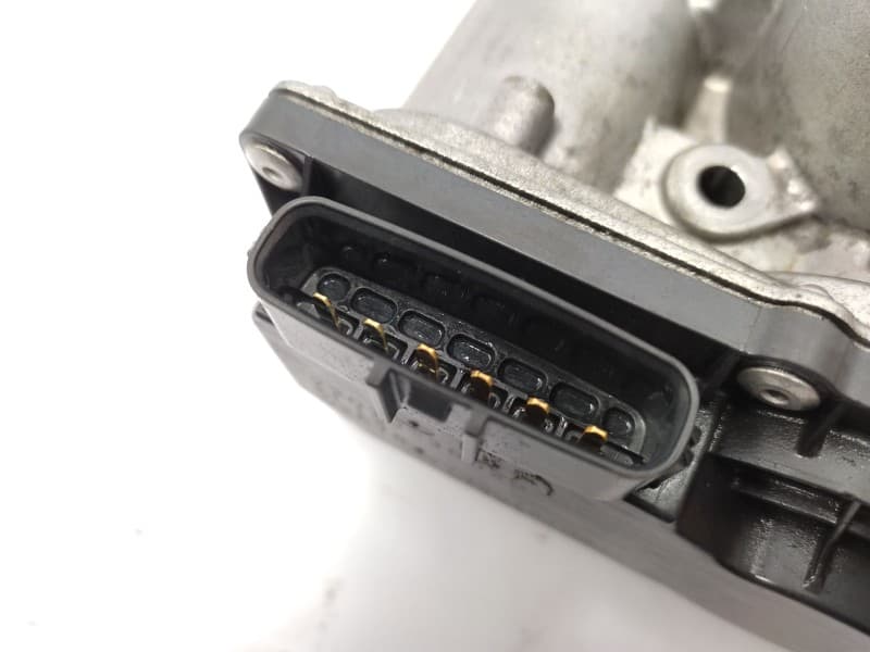 Caja Mariposa 2203036020  - Toyota Rav 4 3