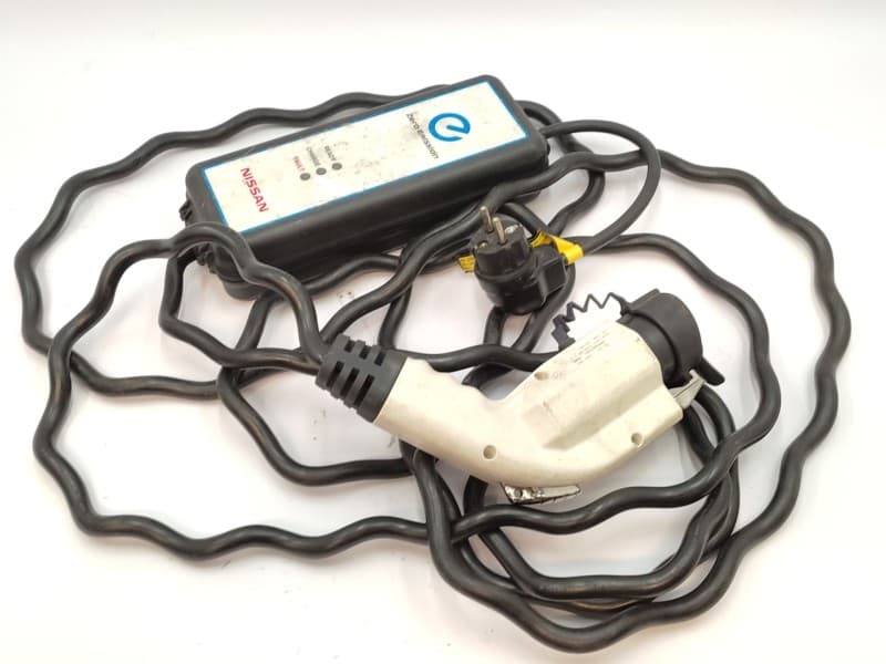 Cargador 73358482  - Nissan Leaf