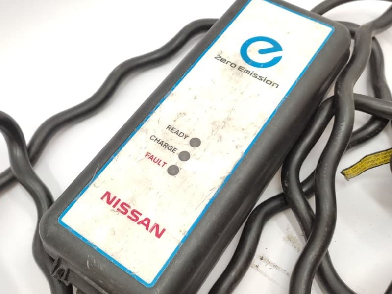Cargador 73358482  - Nissan Leaf 3