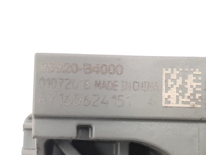 Sensor 93840b2100  - Kia Sportage 1.6 Gdi Cat 4