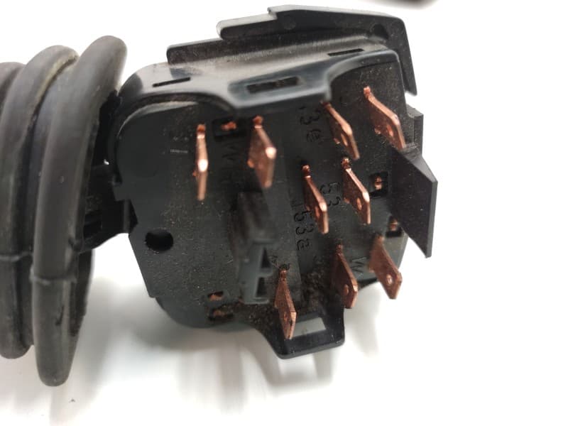 Mando Limpia 90124931  - Opel Astra F Berlina Gl 5
