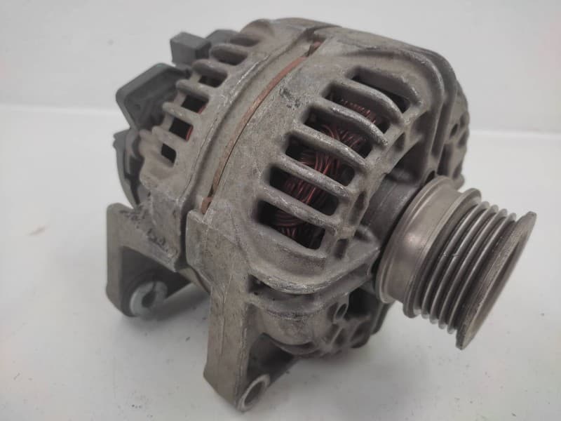 Alternador 55556067  - Opel Astra H Ber. Sport