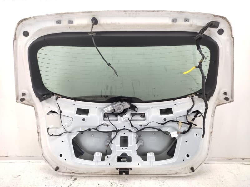 Porton Trasero 737001k000  - Hyundai Ix20 1.6 Cat 3