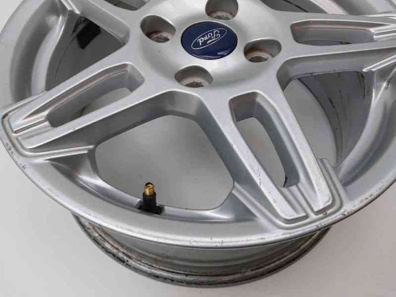 Recambio de llanta para ford fiesta (ccn) titanium referencia OEM IAM C1BC1007BB 2
