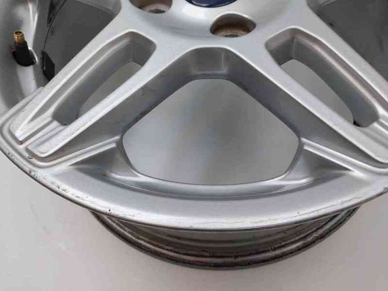 Recambio de llanta para ford fiesta (ccn) titanium referencia OEM IAM C1BC1007BB 6