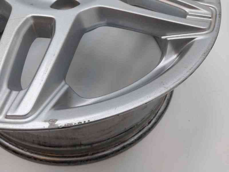 Recambio de llanta para ford fiesta (ccn) titanium referencia OEM IAM C1BC1007BB 7