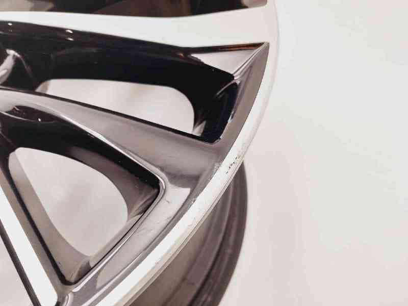 Recambio de llanta para toyota verso active referencia OEM IAM 11BK014BM 426110F200 4