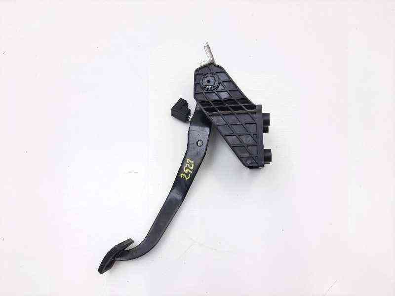 Recambio de pedal freno para hyundai i30 comfort referencia OEM IAM 328001H100 2