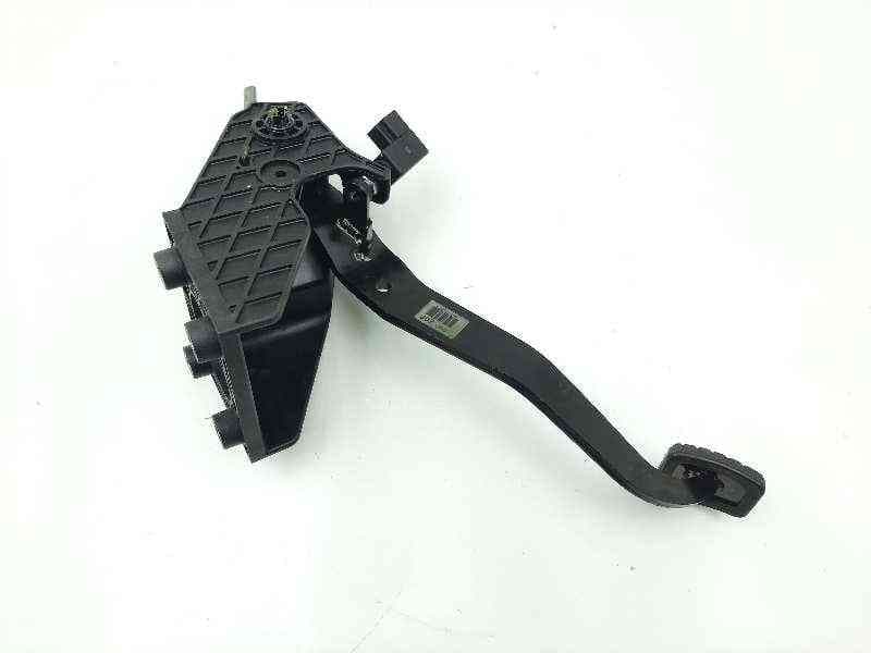 Recambio de pedal freno para hyundai i30 comfort referencia OEM IAM 328001H100 3