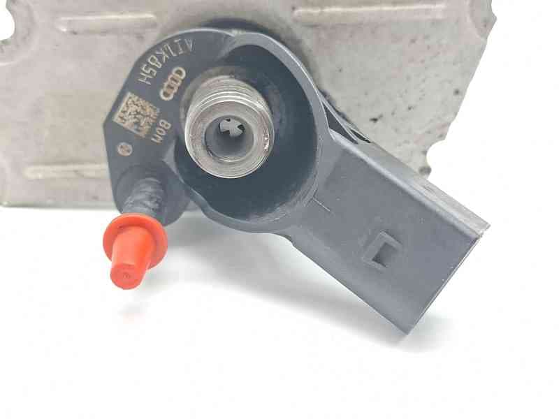 Recambio de inyector para audi a5 (8t3) 3.0 tdi quattro referencia OEM IAM 57130277AG 4