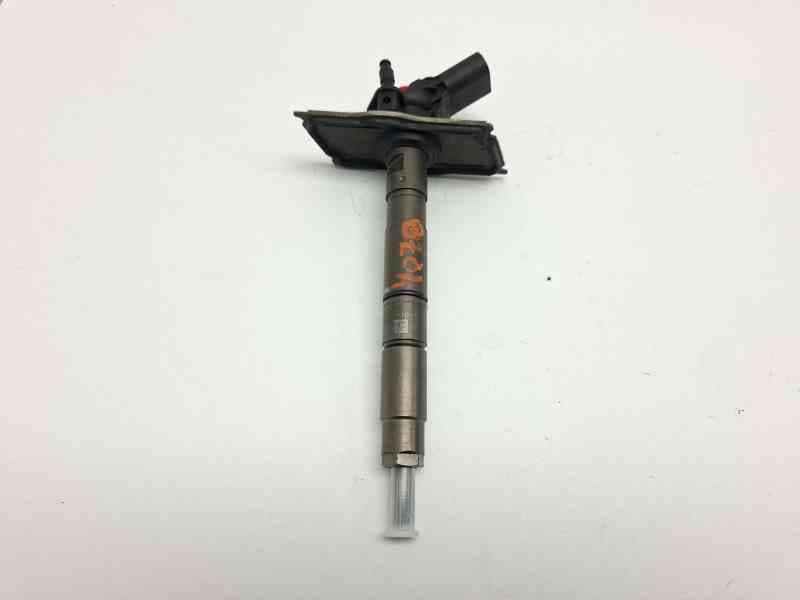 Recambio de inyector para audi a5 (8t3) 3.0 tdi quattro referencia OEM IAM 57130277AG