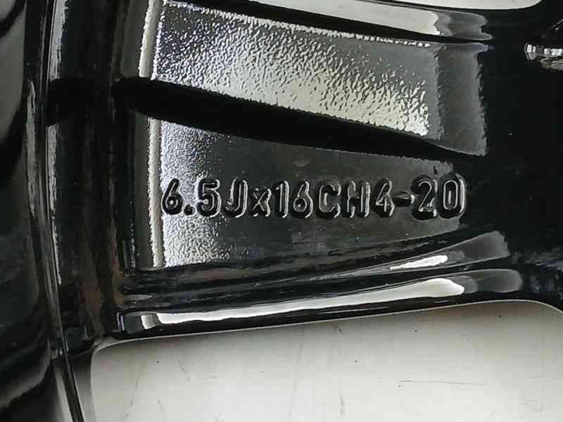Recambio de llanta para citroën c3 iii (sx) 1.2 vti 82 referencia OEM IAM 9813075077 8