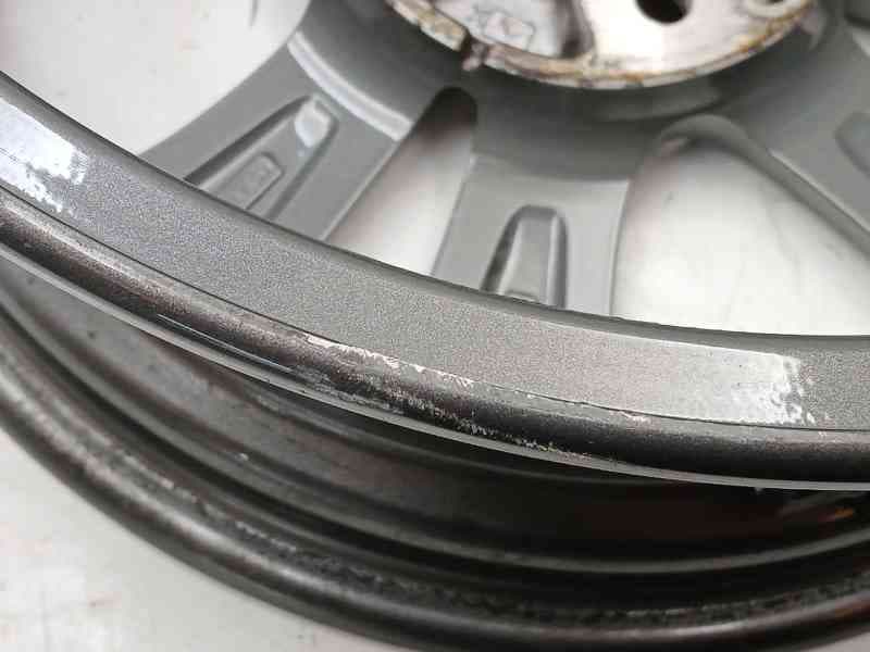Recambio de llanta para hyundai i20 i (pb, pbt) 1.2 referencia OEM IAM 52910C8800 7