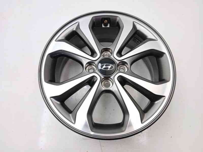 Recambio de llanta para hyundai i20 i (pb, pbt) 1.2 referencia OEM IAM 52910C8800