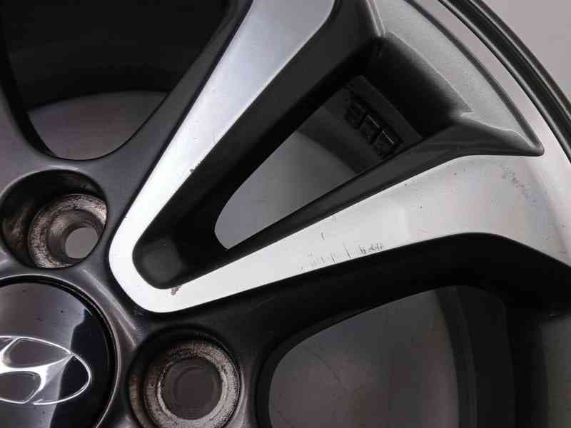Recambio de llanta para hyundai i20 i (pb, pbt) 1.2 referencia OEM IAM 52910C8800 2