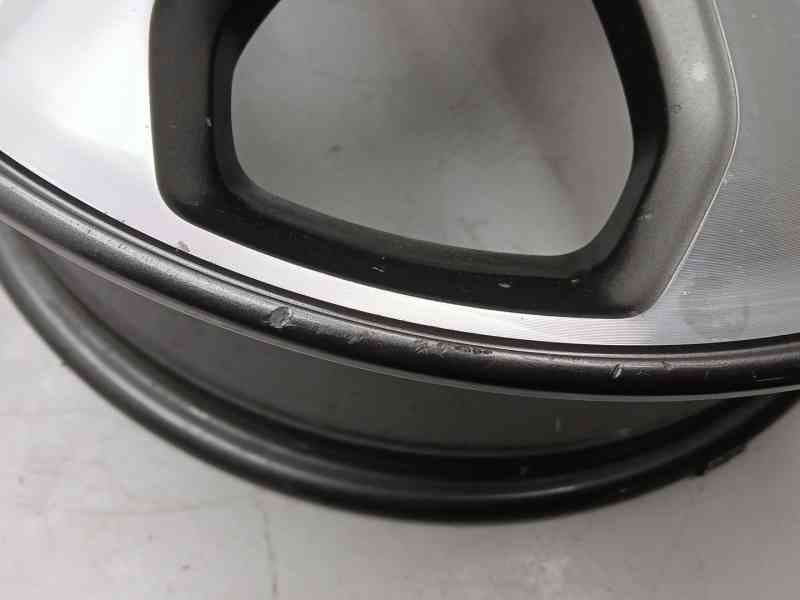 Recambio de llanta para hyundai i20 i (pb, pbt) 1.2 referencia OEM IAM 52910C8800 5