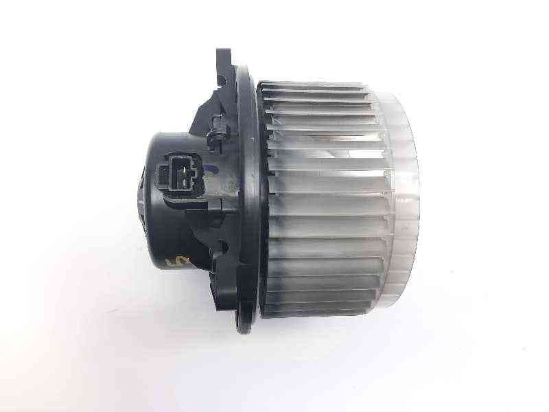 Recambio de motor calefaccion para chevrolet cruze lt referencia OEM IAM 5242710201 - Blanco 2
