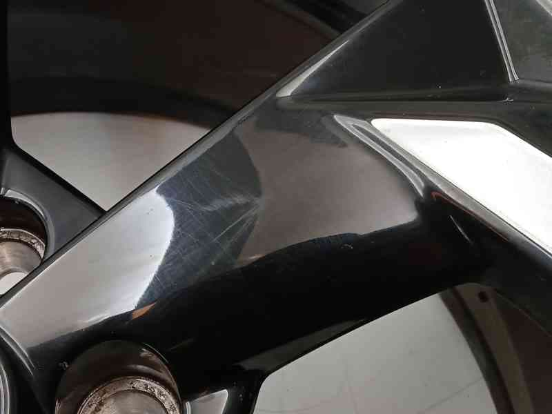 Recambio de llanta para nissan juke (f15) 1.6 referencia OEM IAM D03006PD1A D03006PD1A 2