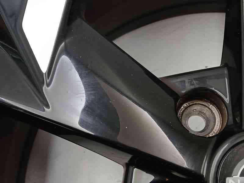 Recambio de llanta para nissan juke (f15) 1.6 referencia OEM IAM D03006PD1A D03006PD1A 6