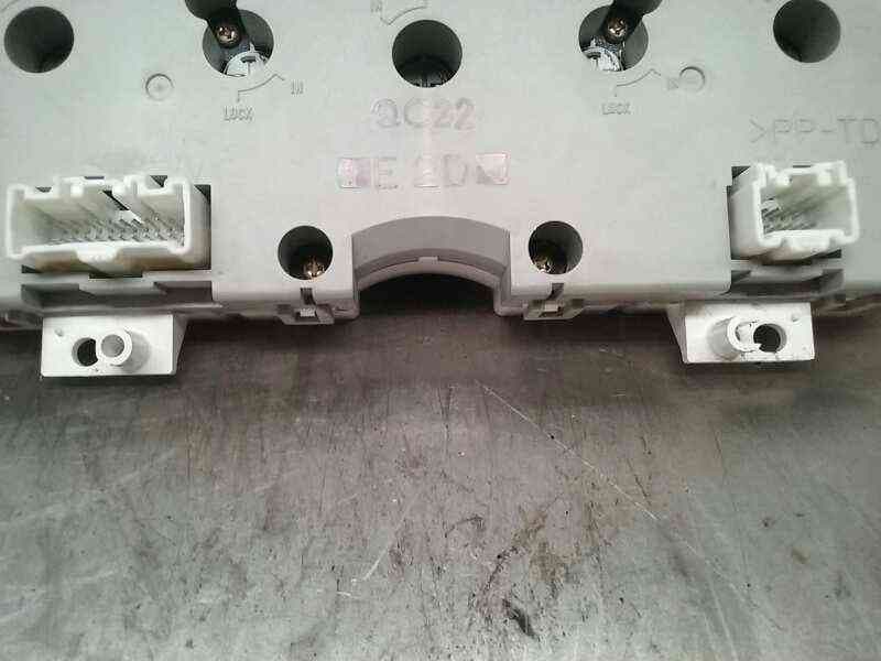 Recambio de mando climatizador para mazda 6 berlina (gg) referencia OEM IAM 2