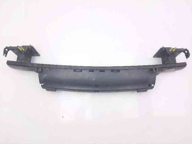 Recambio de refuerzo paragolpes delantero para citroën c4 coupe vtr referencia OEM IAM - Negro 2