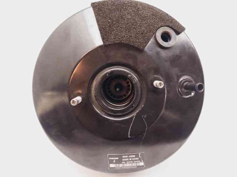 Recambio de servofreno para mazda 3 lim. () sports-line referencia OEM IAM BHR143950
