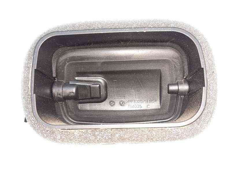 Recambio de rejilla aireadora para citroën c3 feel referencia OEM IAM 98162208ZD 3