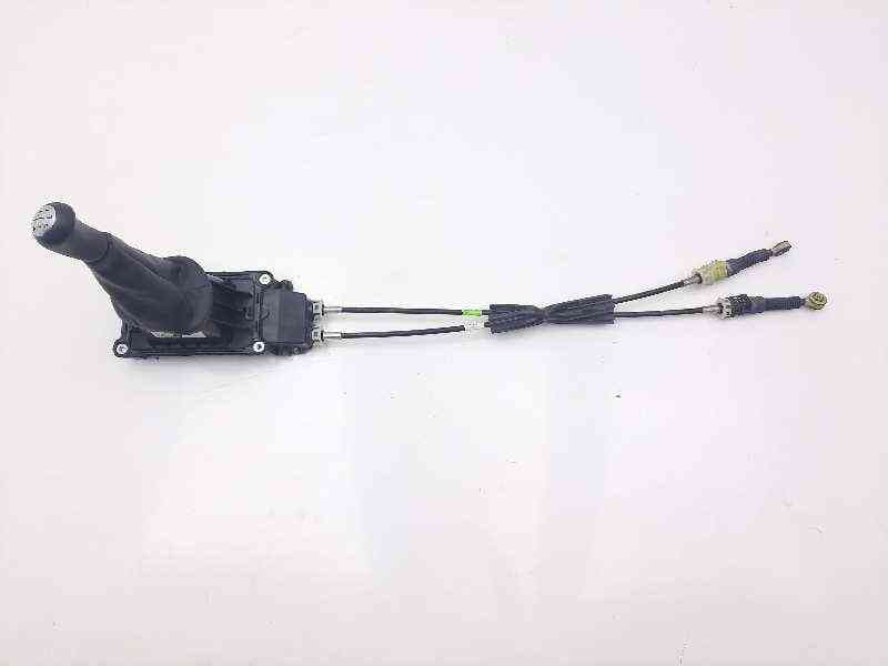 Recambio de palanca cambio para dacia sandero laureate referencia OEM IAM 349016019R - Blanco