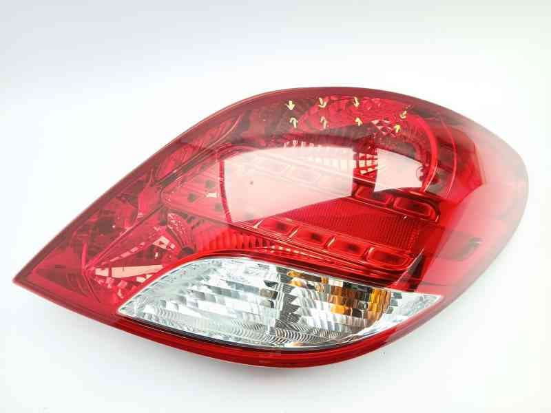 Recambio de piloto trasero derecho para peugeot 207 referencia OEM IAM 9686565980