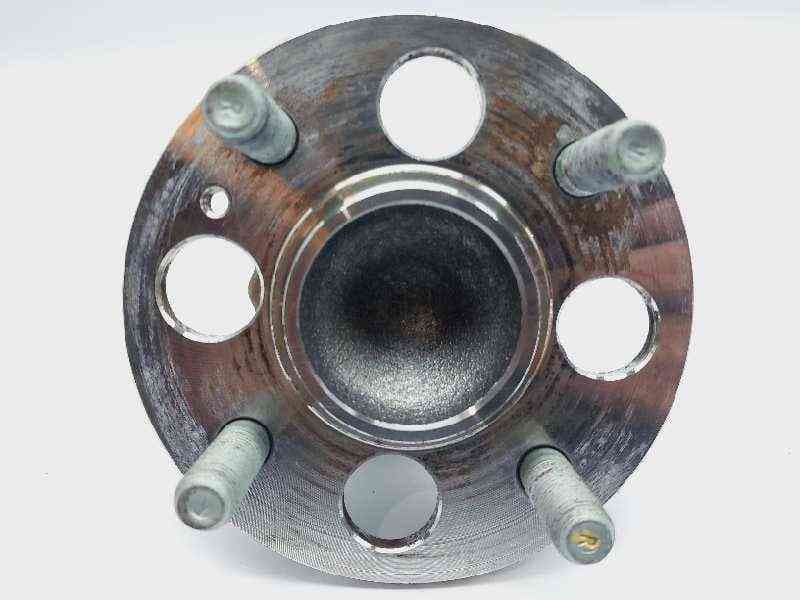 Recambio de buje para hyundai i20 klass referencia OEM IAM 52730H8500