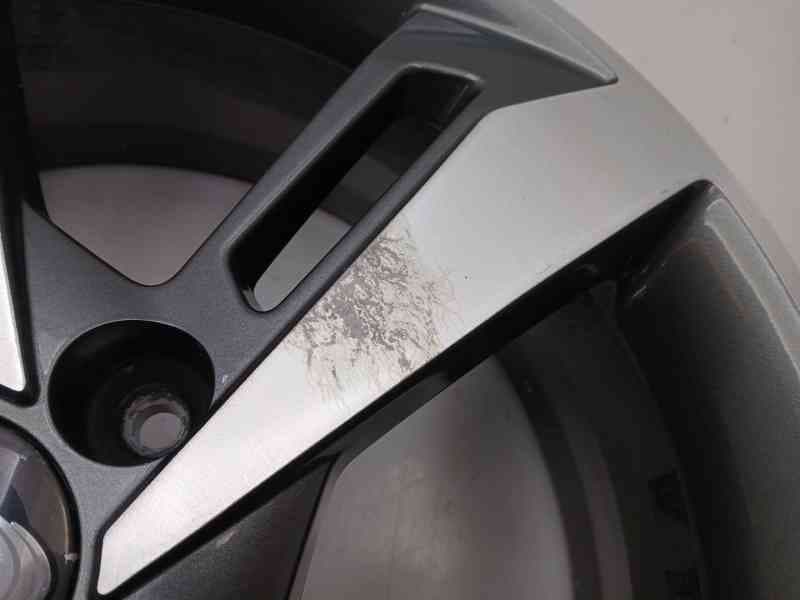 Recambio de llanta para ssangyong korando (ck) 2.2 xdi referencia OEM IAM  4173034440 4