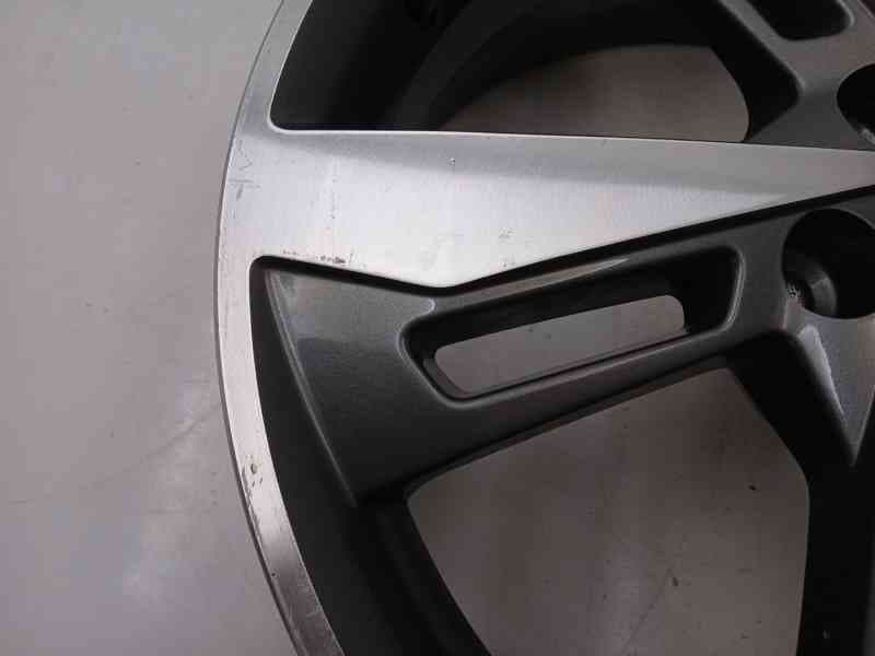 Recambio de llanta para ssangyong korando (ck) 2.2 xdi referencia OEM IAM  4173034440 6