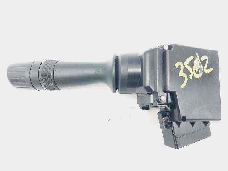 Recambio de mando limpia para toyota auris active referencia OEM IAM 0267017F858 3