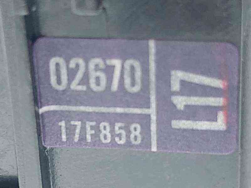Recambio de mando limpia para toyota auris active referencia OEM IAM 0267017F858 4