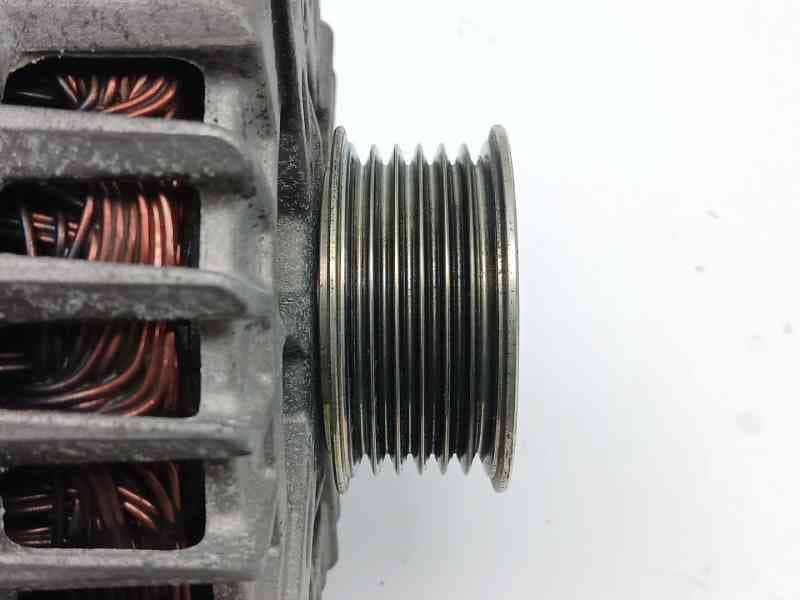 Recambio de alternador para bmw 1 (e87) 118 d referencia OEM IAM FG18S019 7802261 2