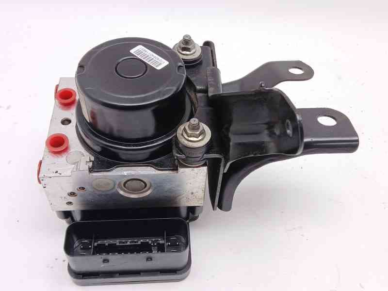 Recambio de abs para toyota yaris (_p13_) 1.3 (nsp130_) referencia OEM IAM 445400D130 4