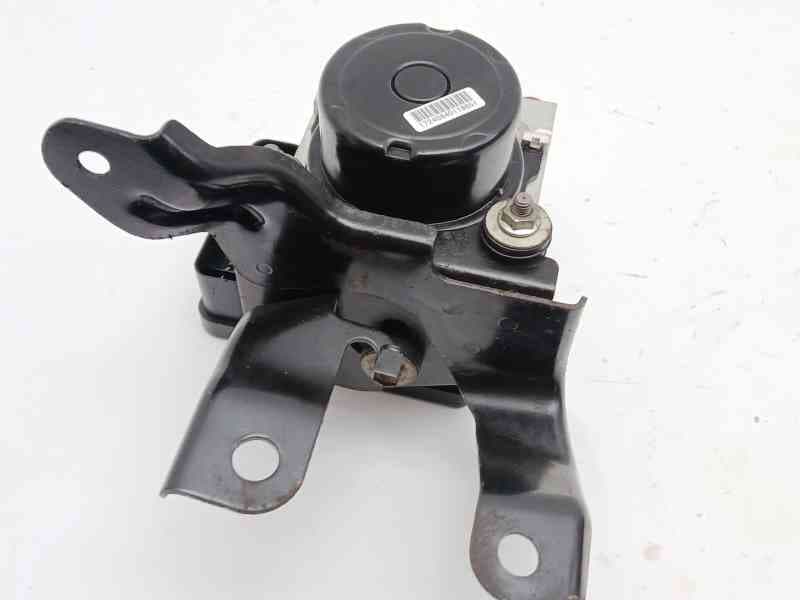 Recambio de abs para toyota yaris (_p13_) 1.3 (nsp130_) referencia OEM IAM 445400D130 5