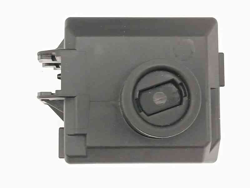 Recambio de antirrobo para infiniti qx30 2.2 d awd referencia OEM IAM A2469055603
