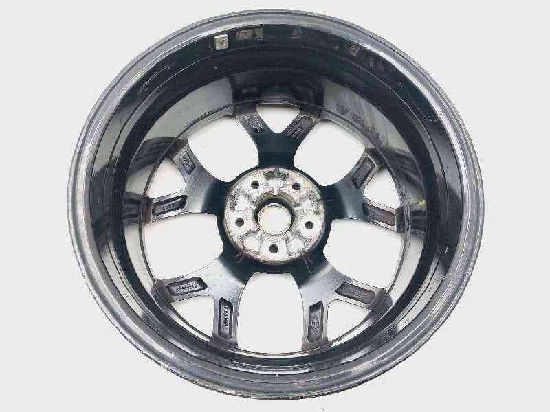 Recambio de llanta para hyundai i20 klass referencia OEM IAM 52910S0000 3