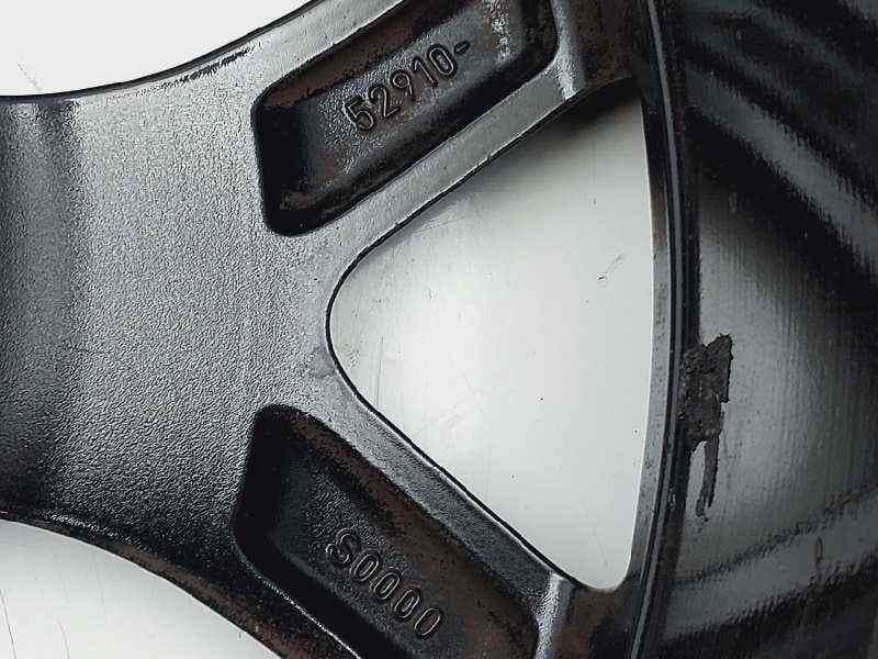 Recambio de llanta para hyundai i20 klass referencia OEM IAM 52910S0000 3