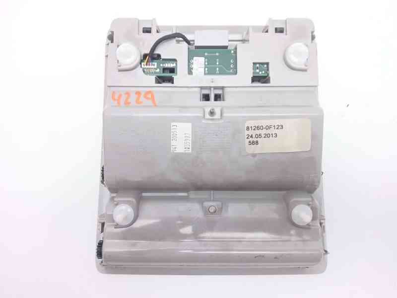 Recambio de luz interior para toyota verso (_r2_) 1.6 (zgr20_) referencia OEM IAM 812600F123 2