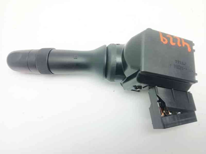 Recambio de mando limpia para toyota verso (_r2_) 1.6 (zgr20_) referencia OEM IAM 17F381 3