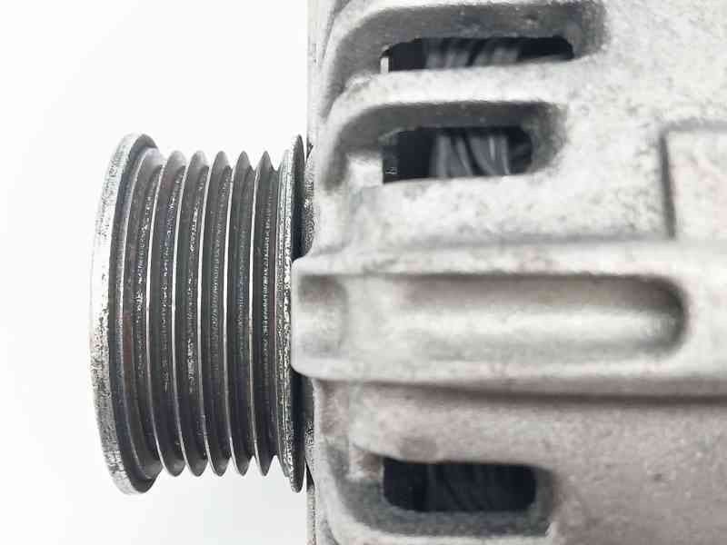 Recambio de alternador para bmw 3 (e90) 318 d referencia OEM IAM LRA02956 2