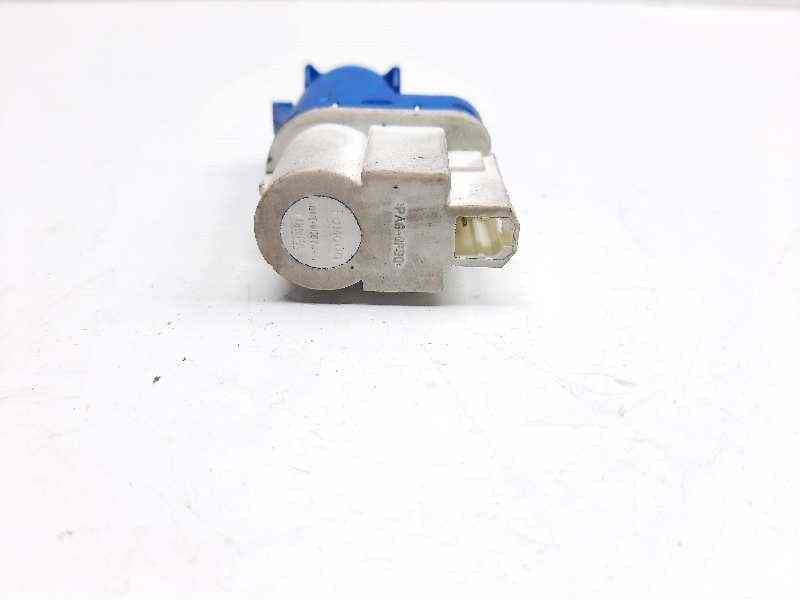 Recambio de interruptor para ford b-max titanium referencia OEM IAM AA679C872AA 2