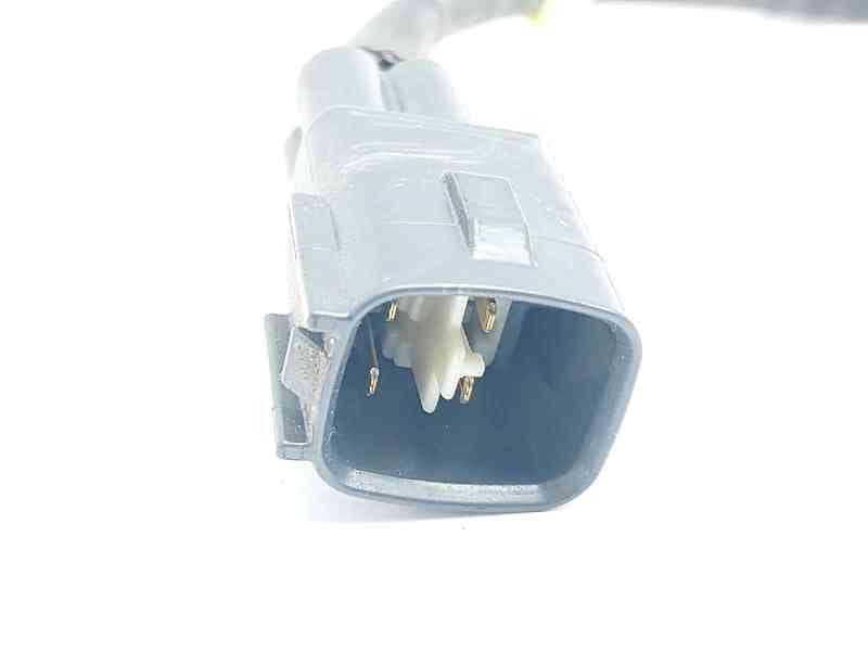 Recambio de sonda lambda para toyota yaris hybrid referencia OEM IAM 8946752080 4
