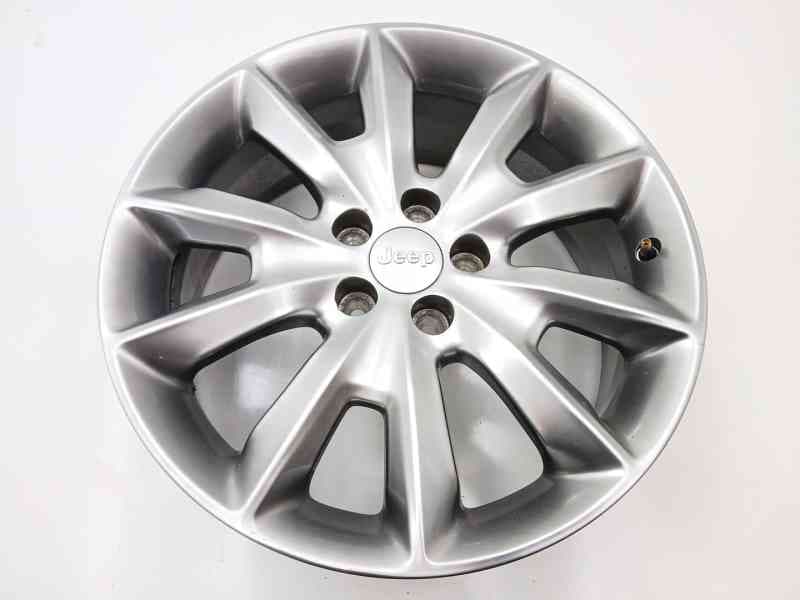 Recambio de llanta para jeep cherokee (kl) 2.2 crd 4x4 referencia OEM IAM 5SN87TRMAB